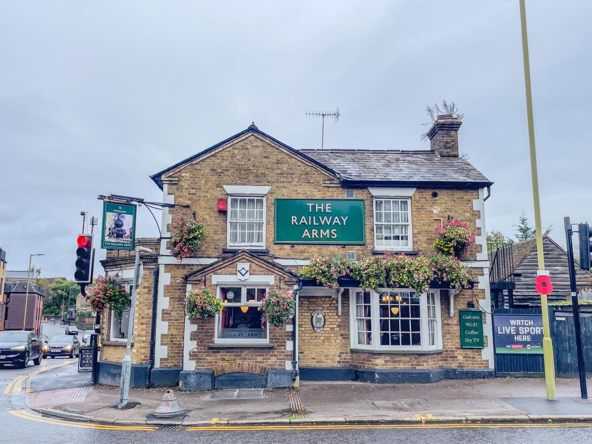 Ideal Family & Business Stay! 2 Min To Station, 10 Min To Harry Potter, 30 Min To London Euston & Free Parking! Watford  Eksteriør bilde