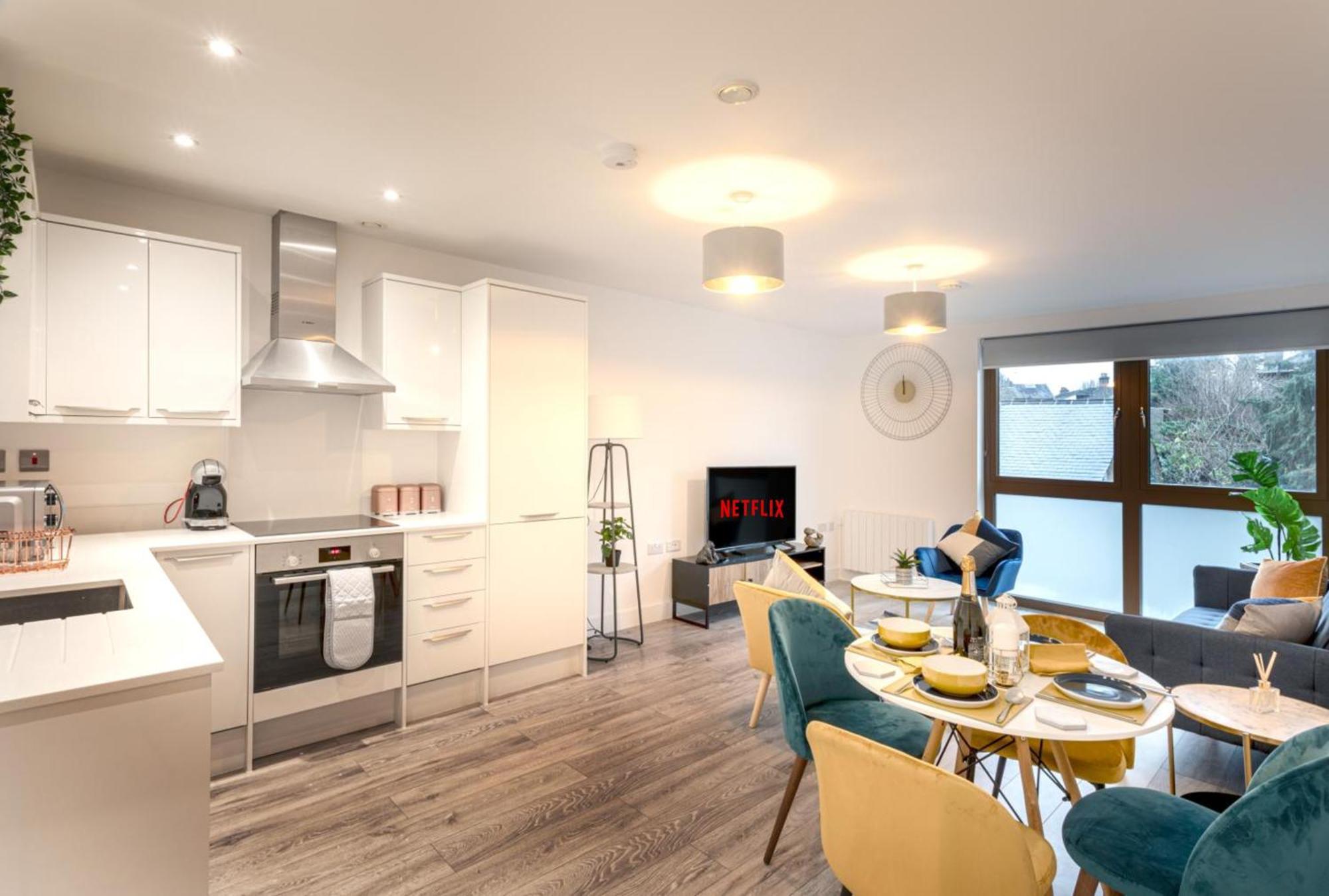 Ideal Family & Business Stay! 2 Min To Station, 10 Min To Harry Potter, 30 Min To London Euston & Free Parking! Watford  Eksteriør bilde