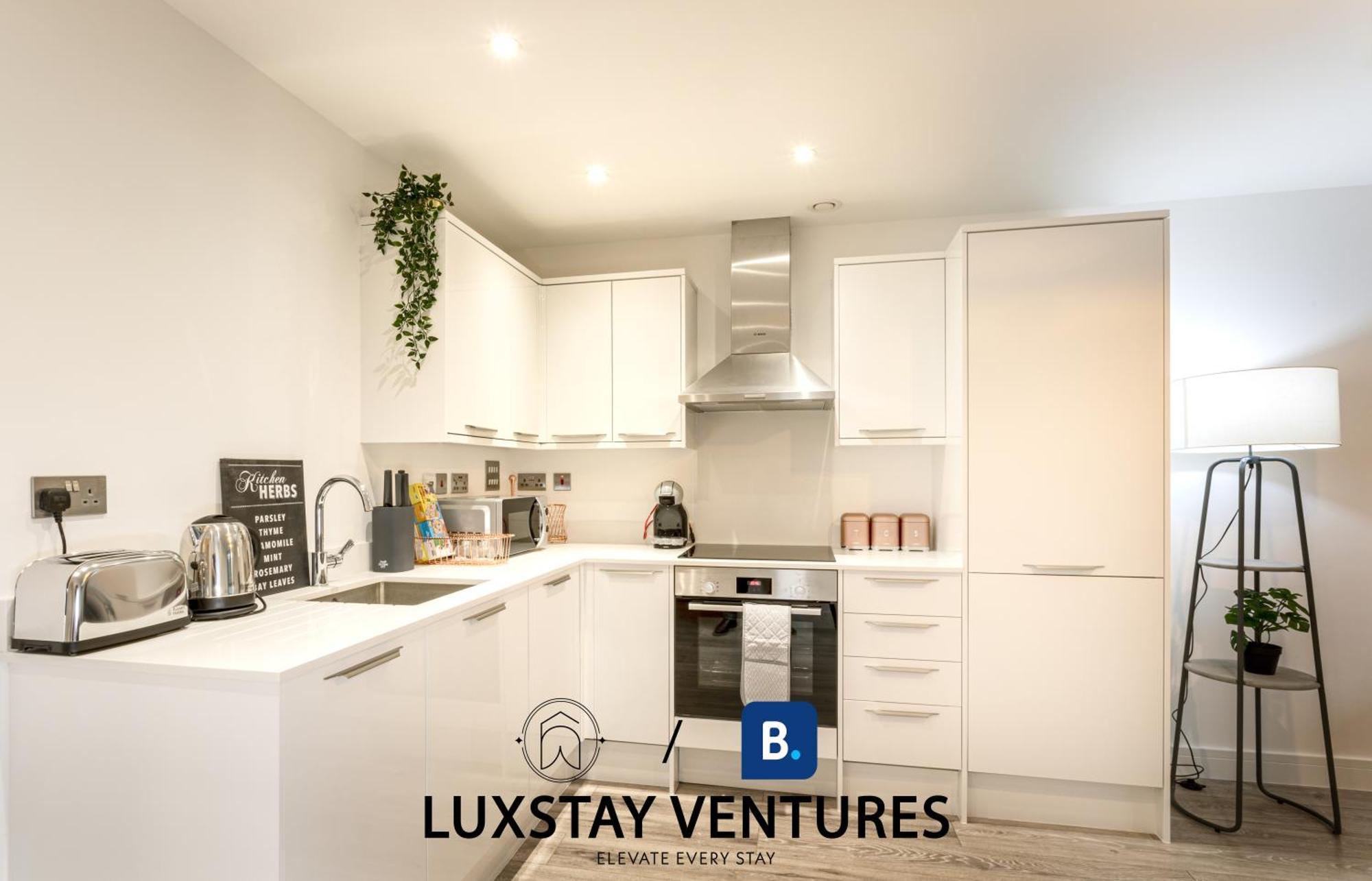 Ideal Family & Business Stay! 2 Min To Station, 10 Min To Harry Potter, 30 Min To London Euston & Free Parking! Watford  Eksteriør bilde