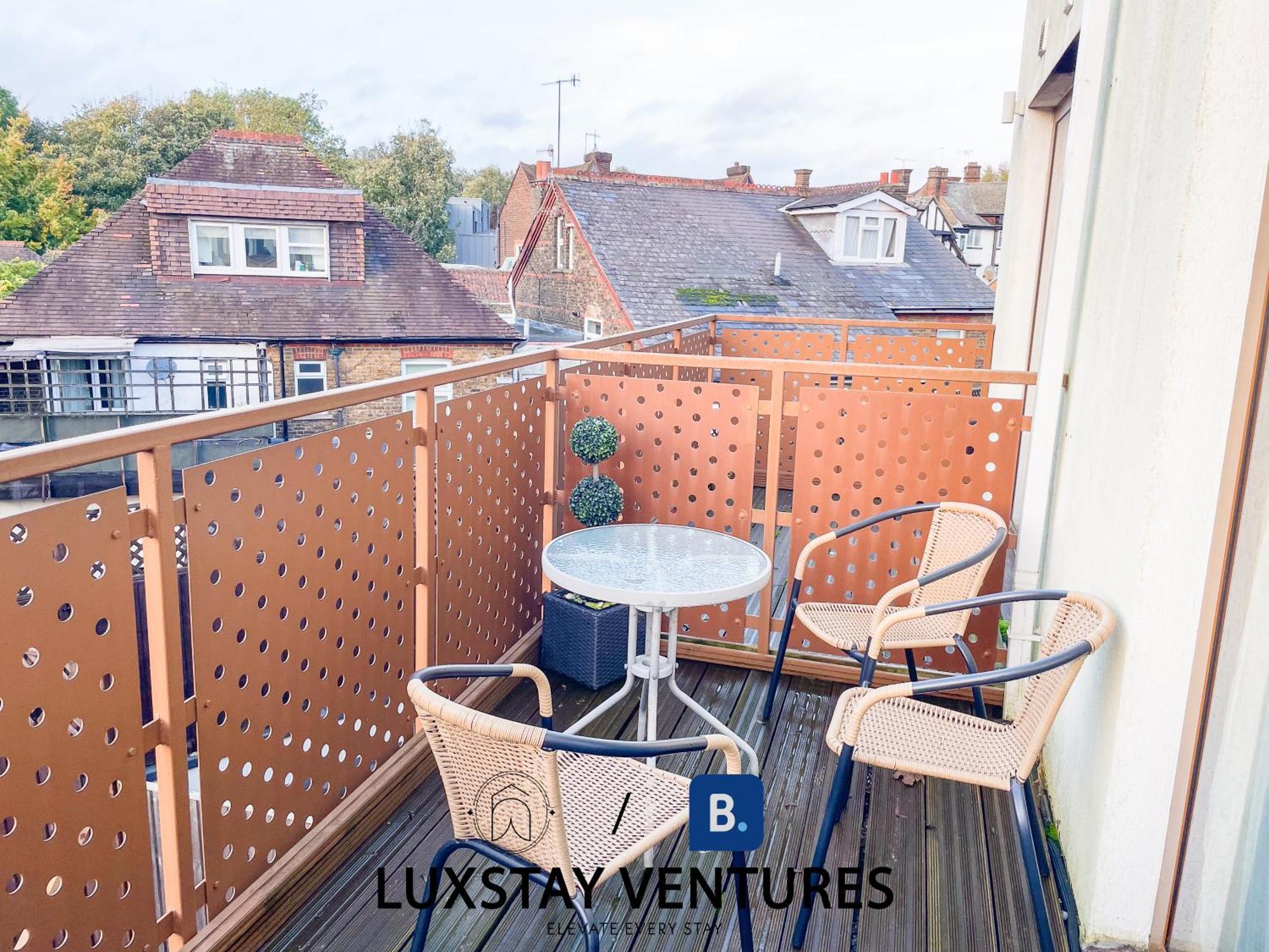 Ideal Family & Business Stay! 2 Min To Station, 10 Min To Harry Potter, 30 Min To London Euston & Free Parking! Watford  Eksteriør bilde